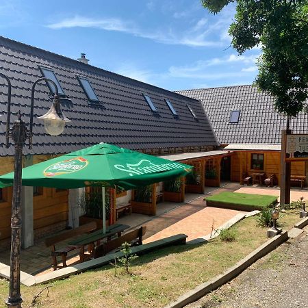 Penzion Turista Banská Štiavnica المظهر الخارجي الصورة